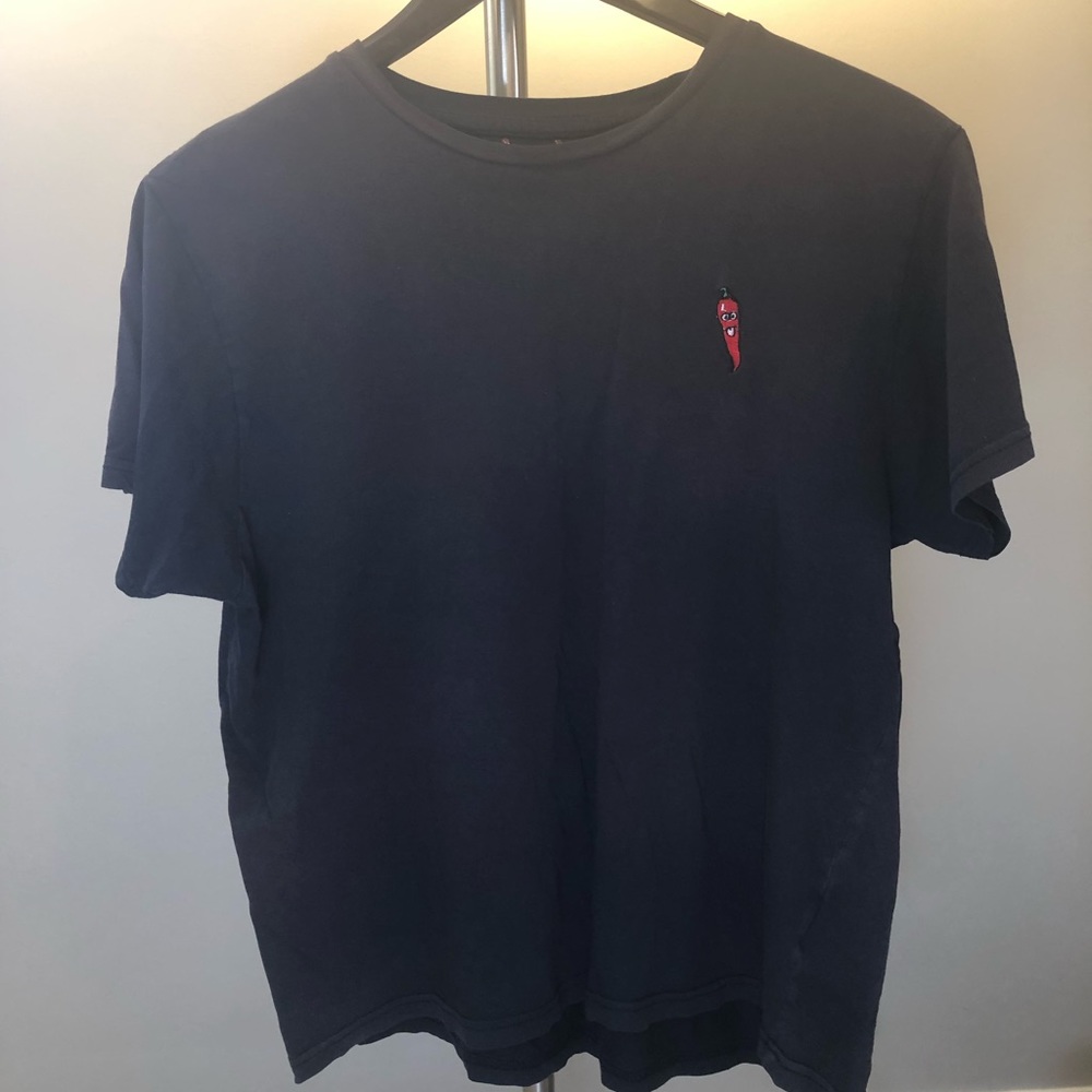 In fair condition vintage Brave Soul London casual men’s shirt in size medium!!